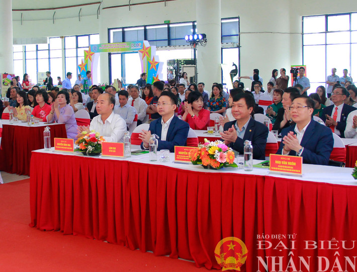 ha-noi-cong-nhan-14-lang-nghe-truyen-thong