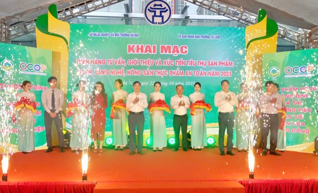 ha-noi-khai-mac-tuan-hang-voi-hon-500-san-pham-ocop