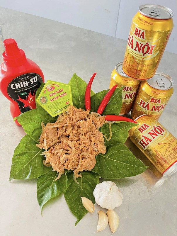 nem-nam-xuan-khoi-giu-tron-hon-que-trong-tung-hat-thinh